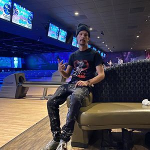 Meet your Posher, Jay